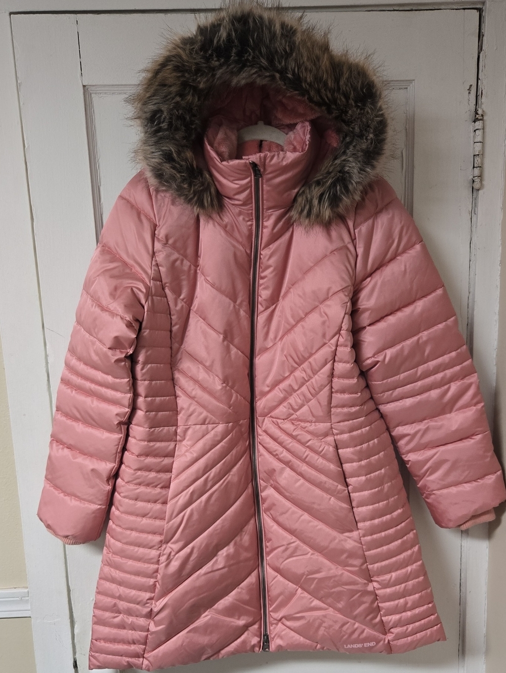 Lands' End Pink Quilted Hooded Puffer Coat with Faux Fur Trim Size Large EUC